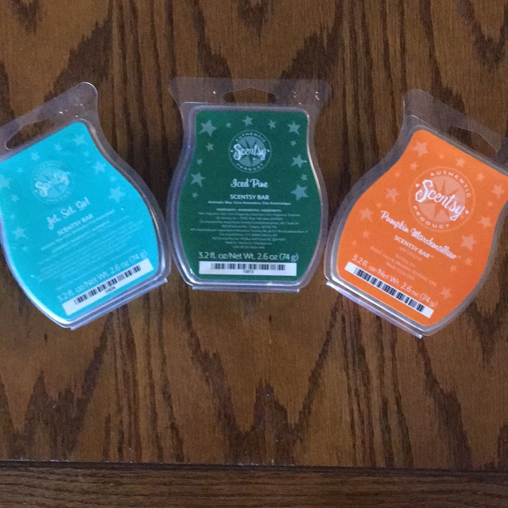 Three pack of scentsy bars